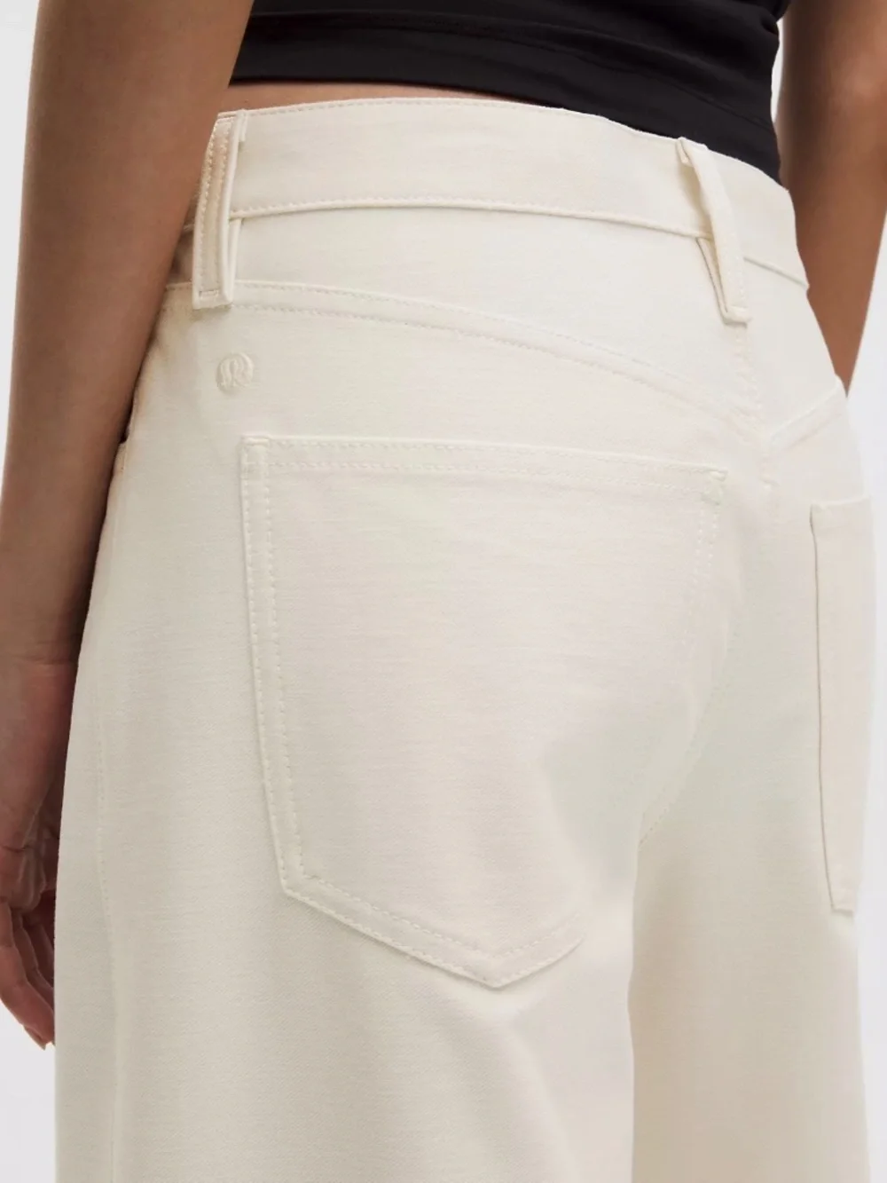 Lululemon EasyFive Low-Rise Classic Wide-Leg Pant, 32 Regular (size 12)